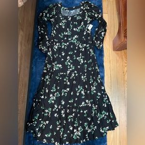 Old navy tiered floral maxi dress